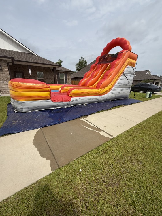 15 Foot Slide with Splash Pad